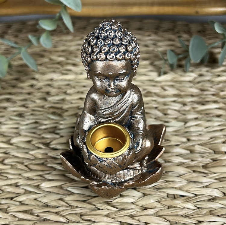 BACKFLOW rökelsehållare Buddha bronsfärgad