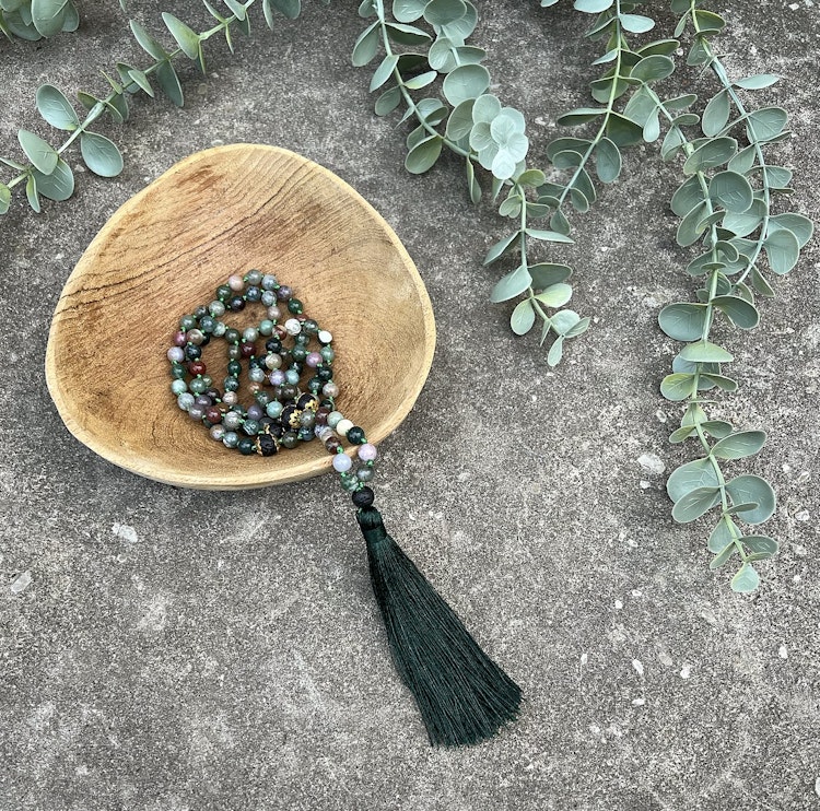 Mala halsband (handknutet) Indisk agat & Lavasten