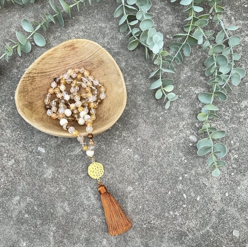 Mala halsband (handknutet) Golden healer & Vit matt jaspis