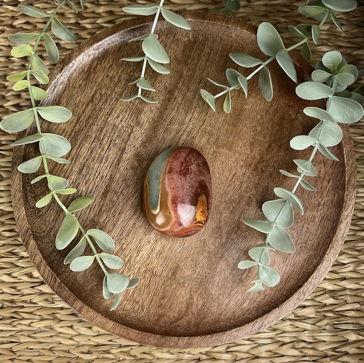 Polykromjaspis meditationssten (handsten) S