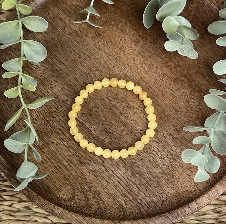 Stenarmband av gul kalcit (6 mm)