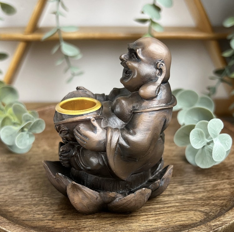 BACKFLOW rökelsehållare Buddha på lotus