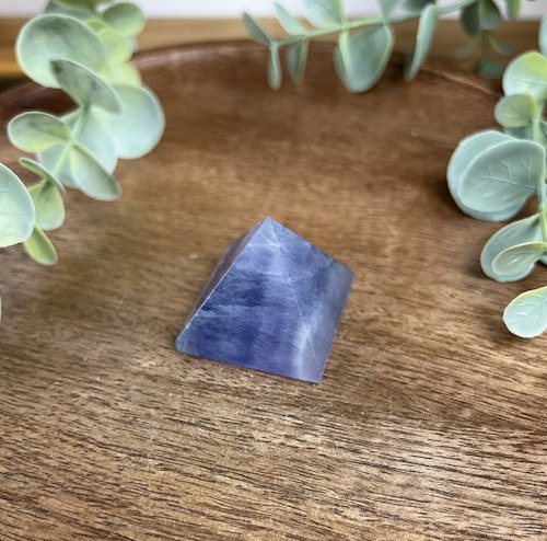 Fluorit Pyramid A