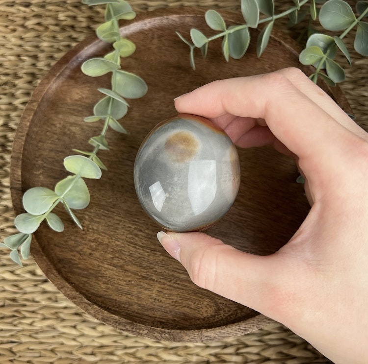 Polykromjaspis meditationssten (handsten) L