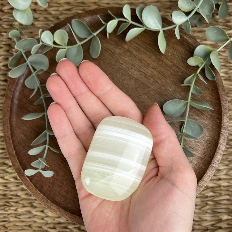 Grön kalcit meditationssten (handsten) C