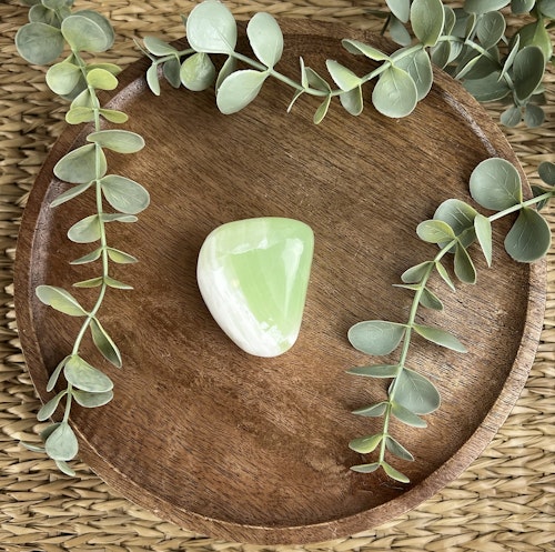 Grön Kalcit meditationssten (handsten) F