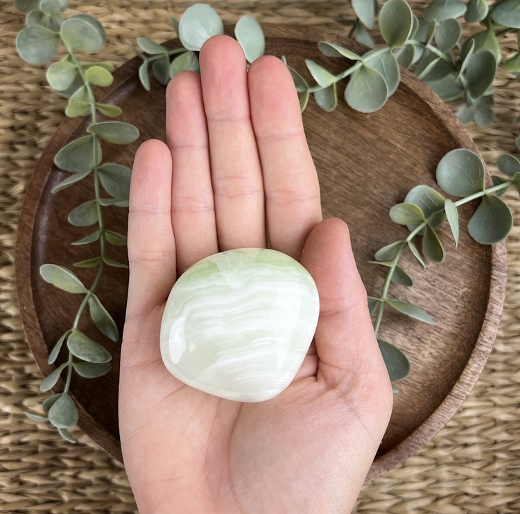 Grön Kalcit meditationssten (handsten) G