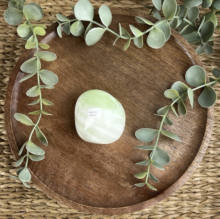 Grön Kalcit meditationssten (handsten) G