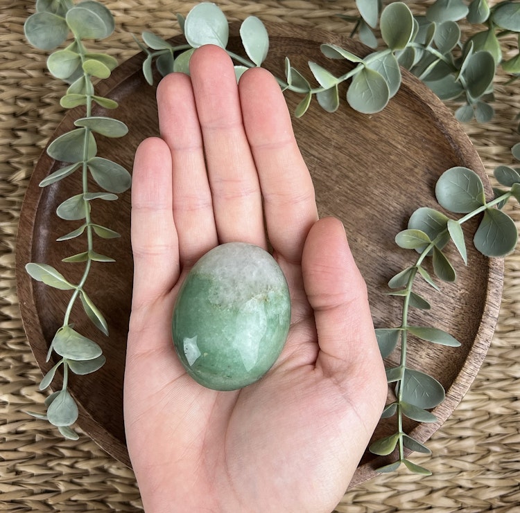 Grön Aventurin meditationssten (handsten) B