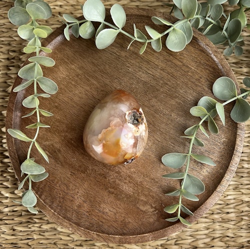 Blomsteragat meditationssten (handsten) A