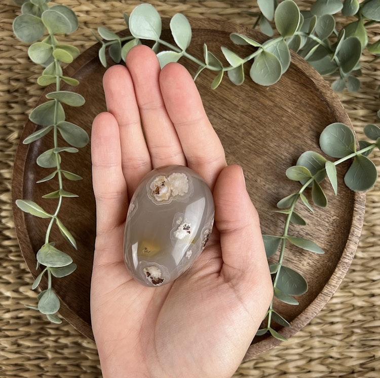 Blomstergat meditationssten (handsten) D