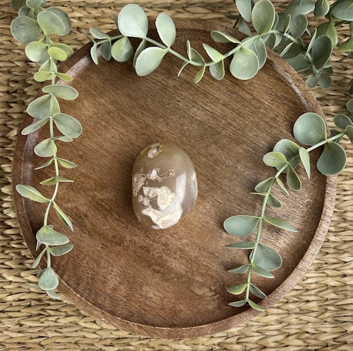 Blomsteragat meditationssten (handsten) F