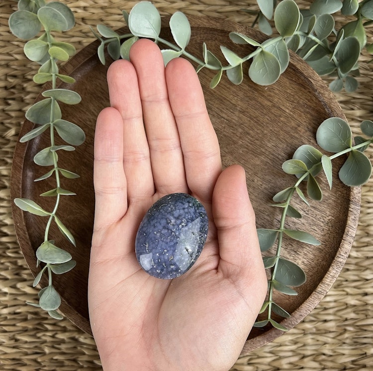 Druvagat meditationssten (handsten) A