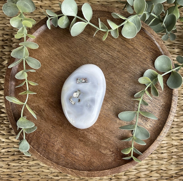 Agat medittionssten (handsten) A