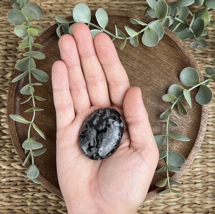 Indigo Gabro meditationssten (handsten) B