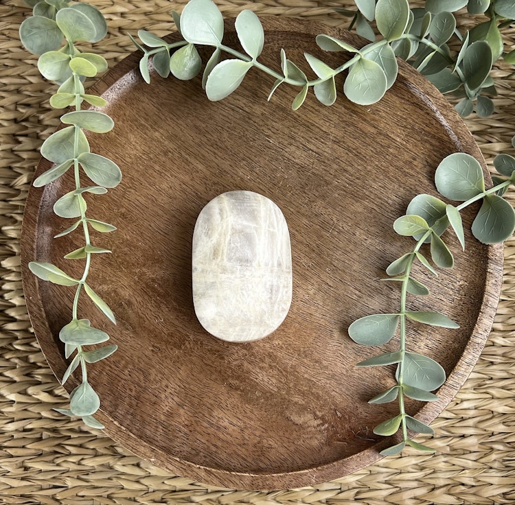 Indisk Månsten meditationssten (handsten) A