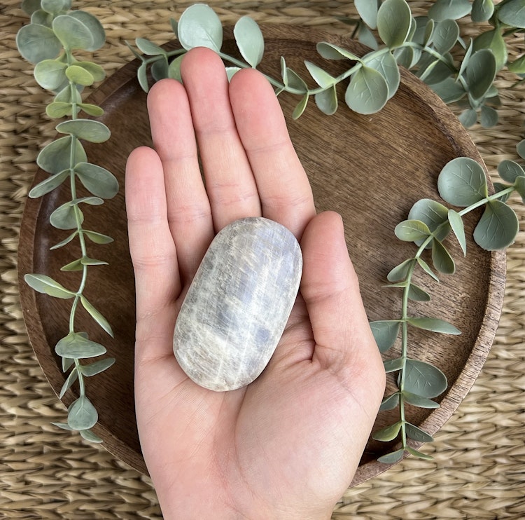 Indisk Månsten meditationssten (handsten) B