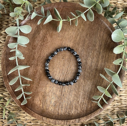 Stenarmband av Snöflingeobsidian (6 mm)