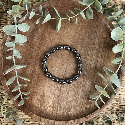 Stenarmband av Hematit (oval)