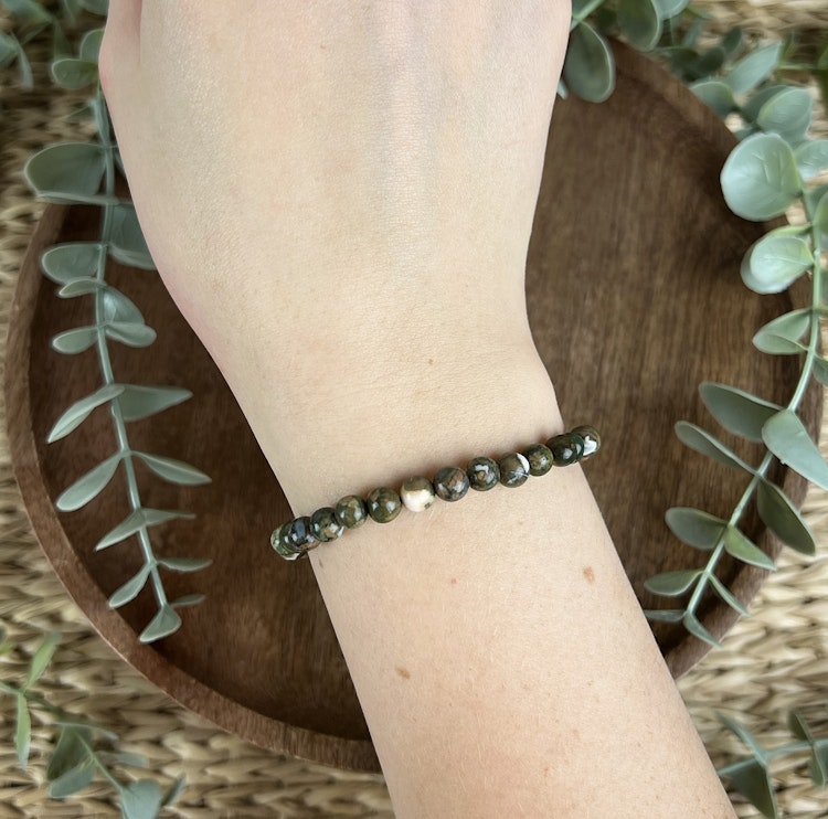 Stenarmband av Rhyolit (6 mm)