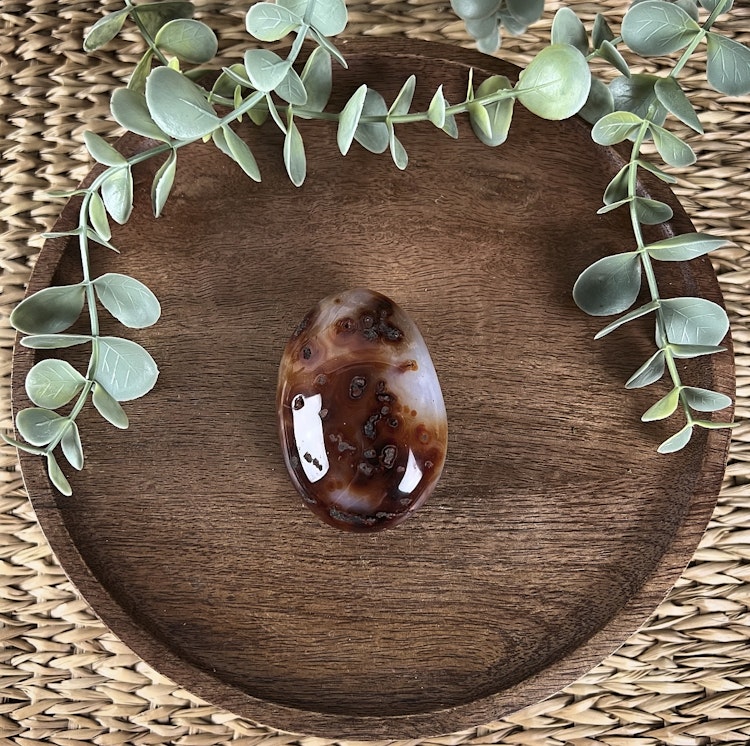 Karneol meditationssten (handsten) B
