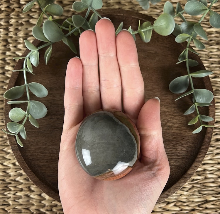 Polykromjaspis meditationssten (handsten) F