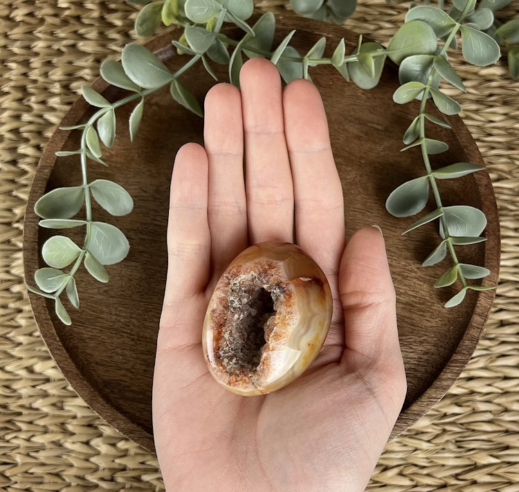 Karneol meditationssten (handsten) D