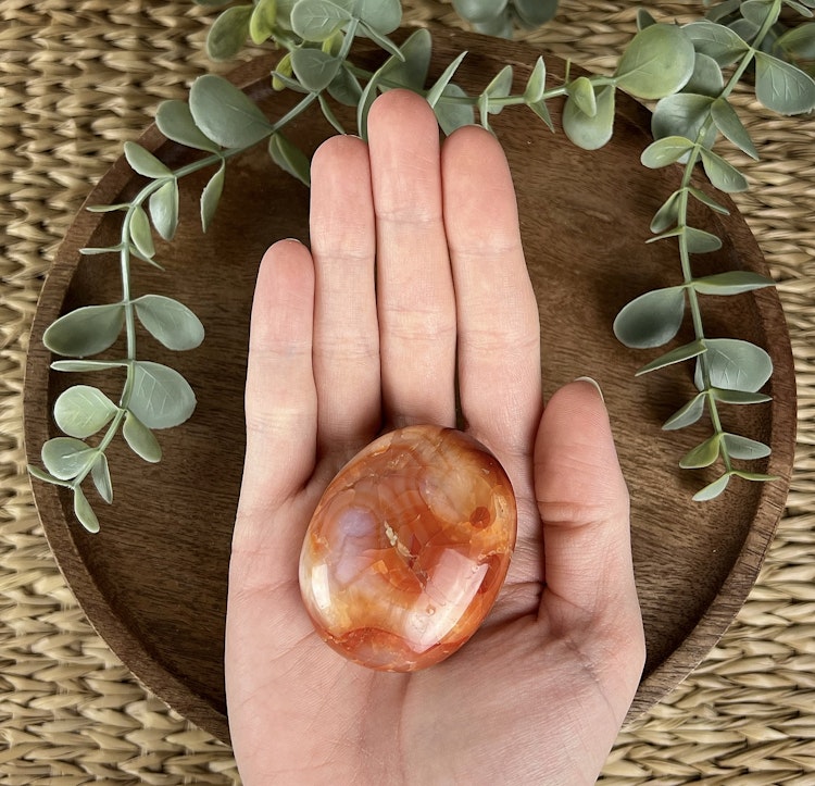 Karneol meditationssten (handsten) E