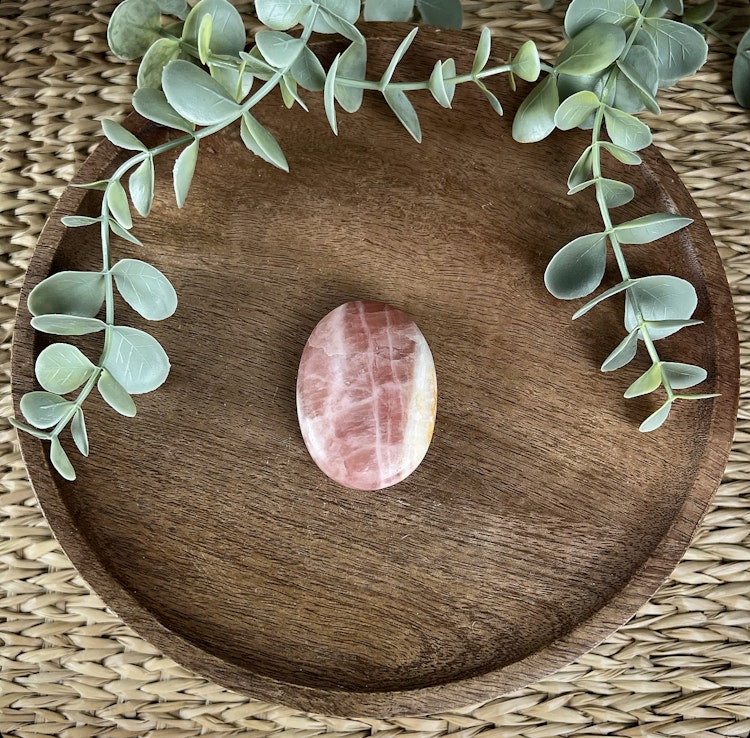 Rosenkalcit meditationssten/handsten A
