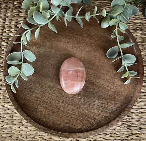 Rosenkalcit meditationssten/handsten B