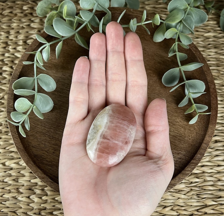 Rosenkalcit meditationssten/handsten C