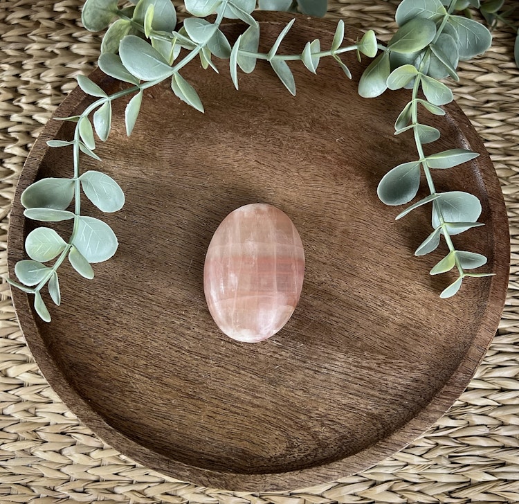 Rosenkalcit meditationssten/handsten D