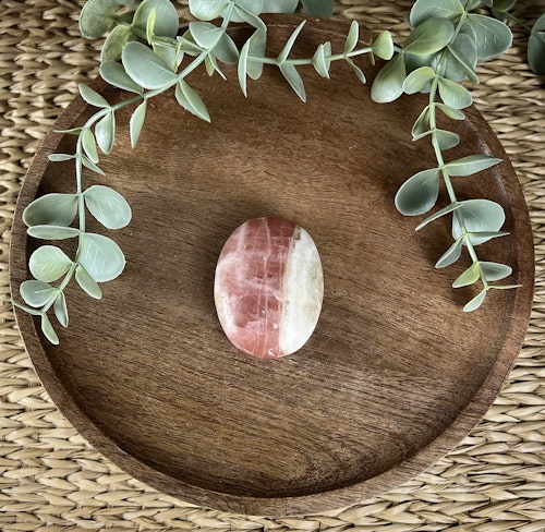 Rosenkalcit meditationssten/handsten E