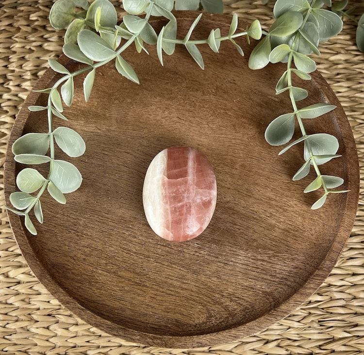 Rosenkalcit meditationssten/handsten E