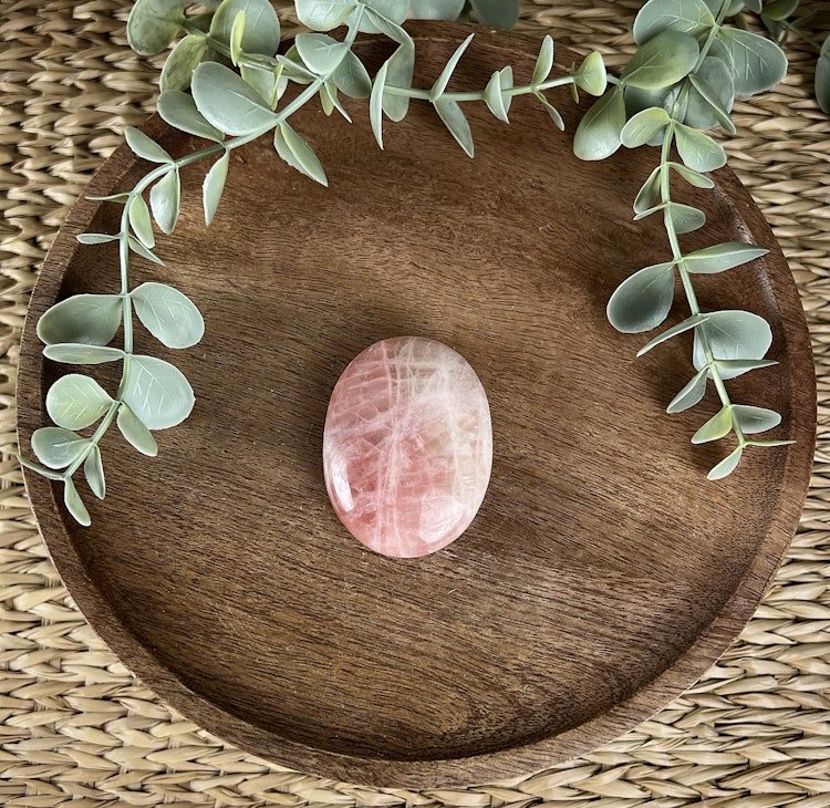 Rosenkalcit meditationssten/handsten F