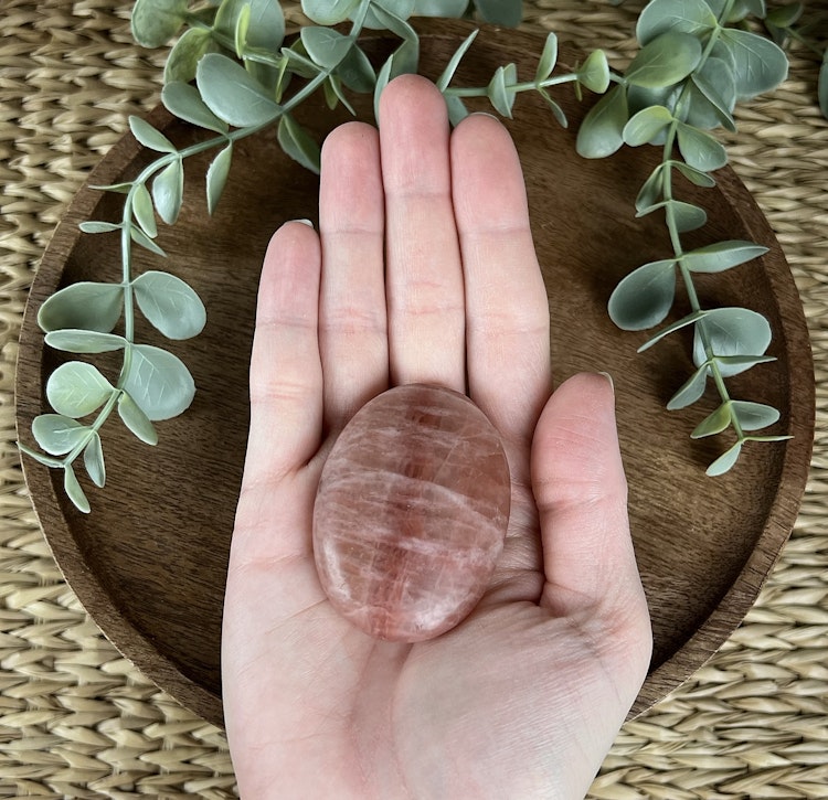 Rosenkalcit meditationssten/handsten G