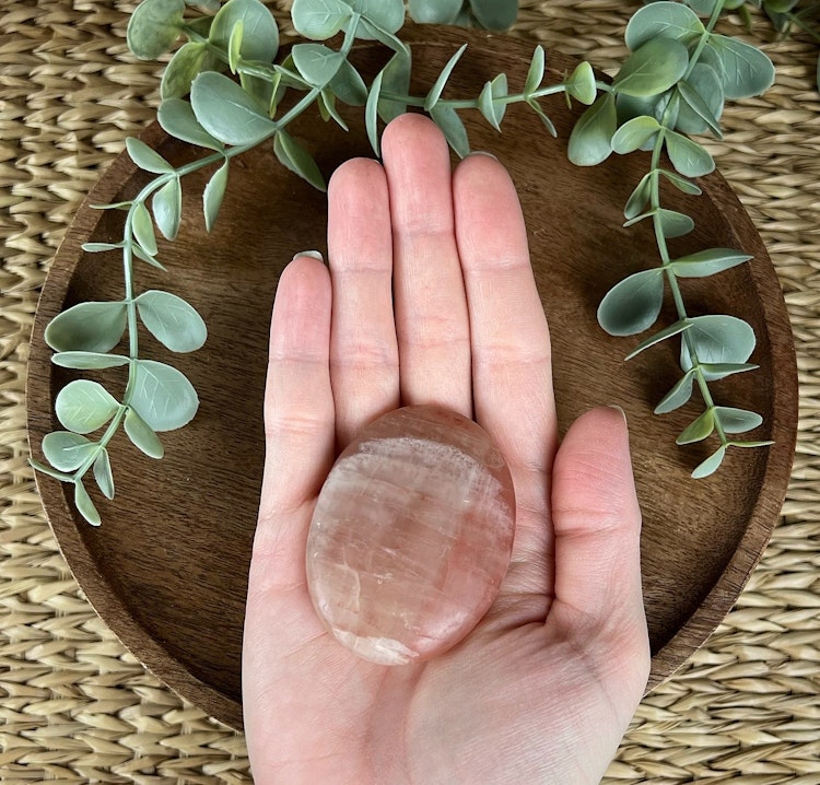 Rosenkalcit meditationssten/handsten H