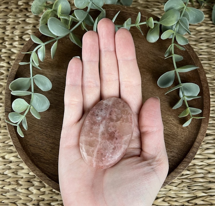 Rosenkalcit meditationssten/handsten I