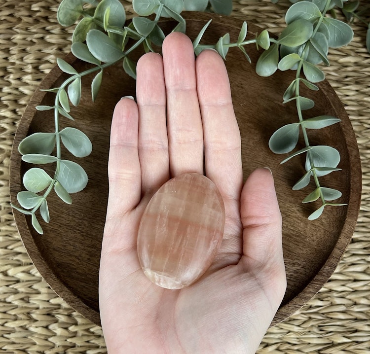 Rosenkalcit meditationssten/handsten K