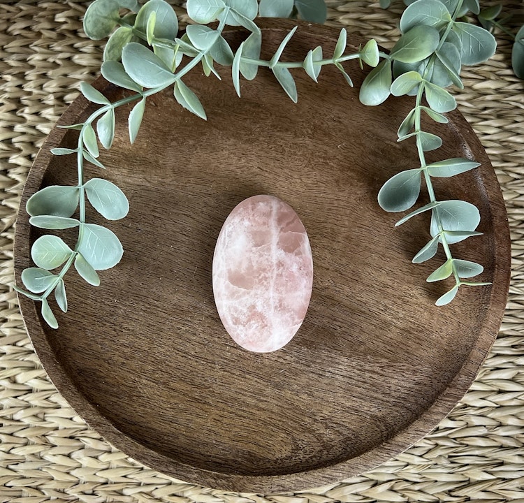 Rosenkalcit meditationssten/handsten N