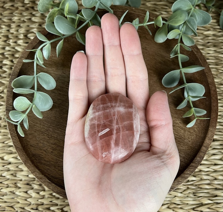 Rosenkalcit meditationssten/handsten O