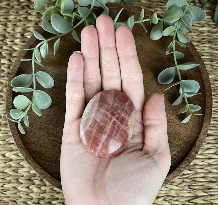 Rosenkalcit meditationssten/handsten O