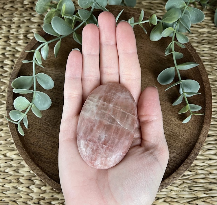 Rosenkalcit meditationssten/handsten T
