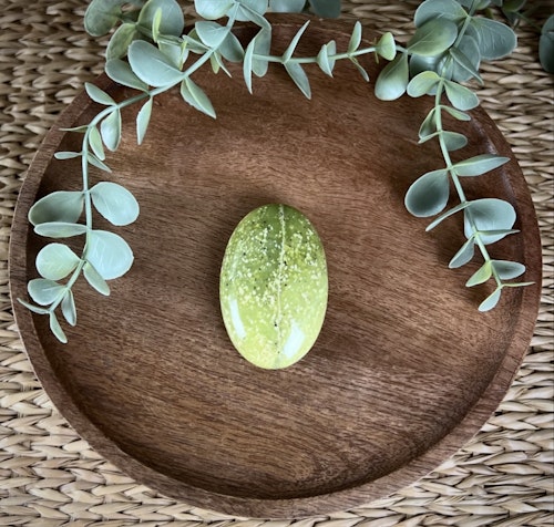 Serpentin meditationssten (handsten) C