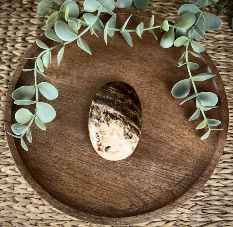 Chokladkalcit meditationssten (handsten) B