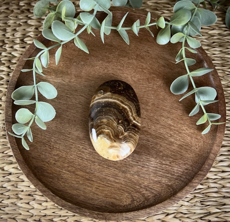 Chokladkalcit meditationssten (handsten) E