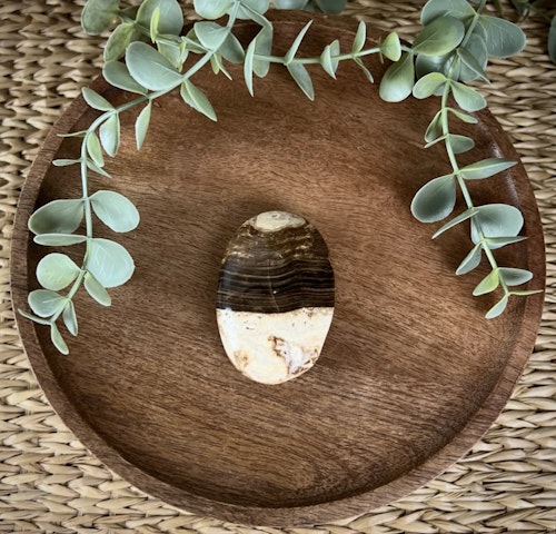 Chokladkalcit meditationssten (handsten) H