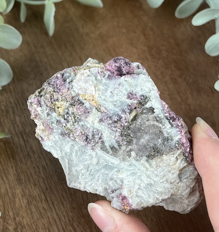 Blå Albit med Rosa Turmalin, Grön Turmalin, Rökkvarts, Lepidolit och Hematit C