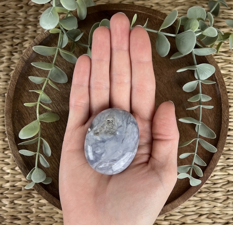 Violett Kalcedon handsten E