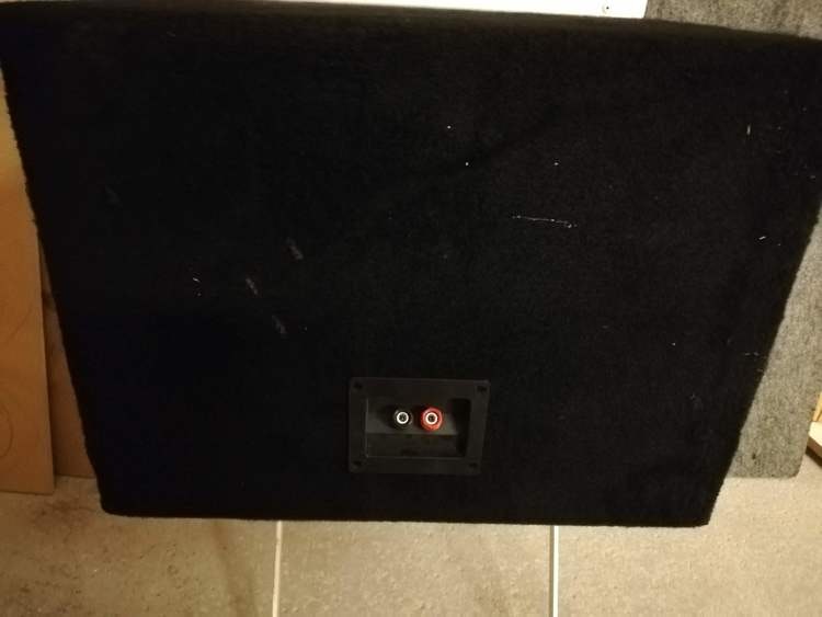 DD Audio 110S4 10" med Basreflex låda
